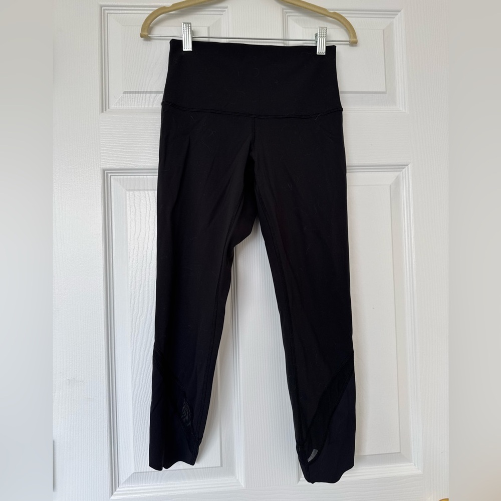 Lululemon Scalloped Leggings Size 6
